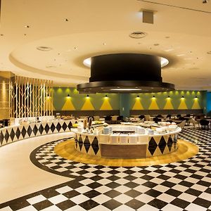 Comfort Suites Tokyo Bay